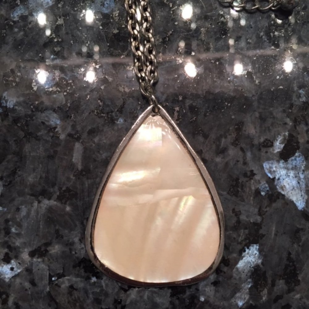Chico's Mother of Pearl Pendant Necklace